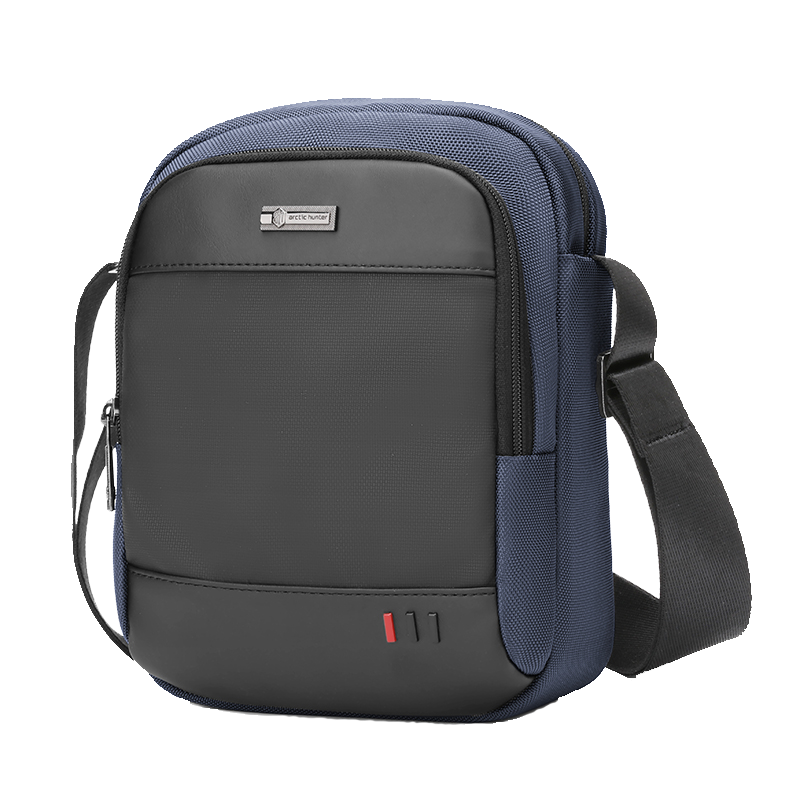 Blaue Reisefreund Umhängetasche von SC-BAG, schlichtes Design auf weißem Hintergrund