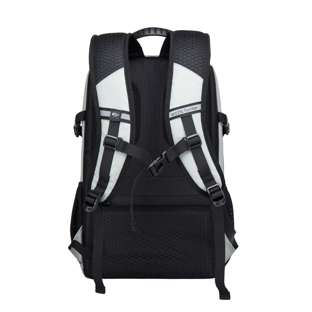 Dynamic Duo Rucksack Arctic Hunter – Rückansicht in Hellgrau, urban und vielseitig.