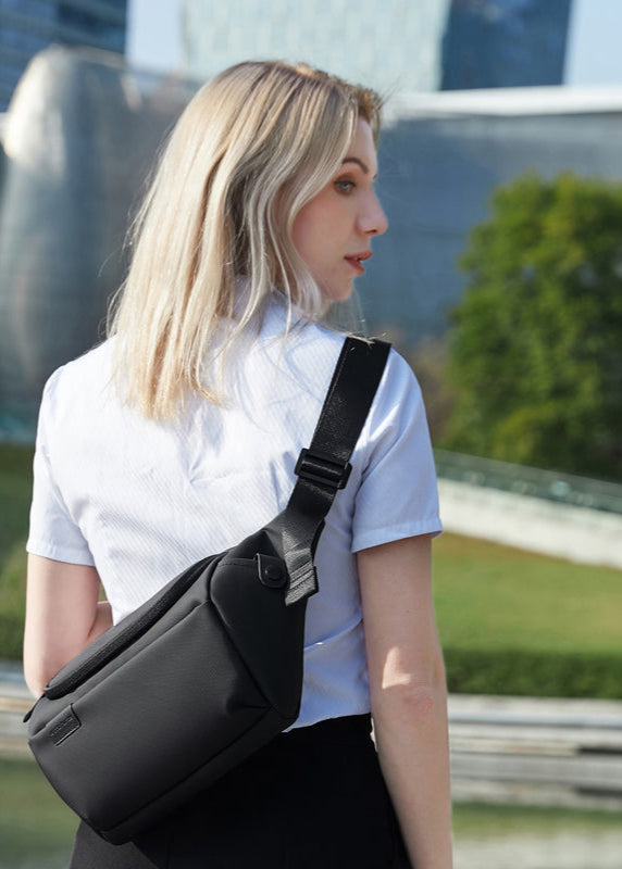 Crossbody Whizy Arctic Hunter – vielseitige Umhängetasche für tägliche Erledigungen